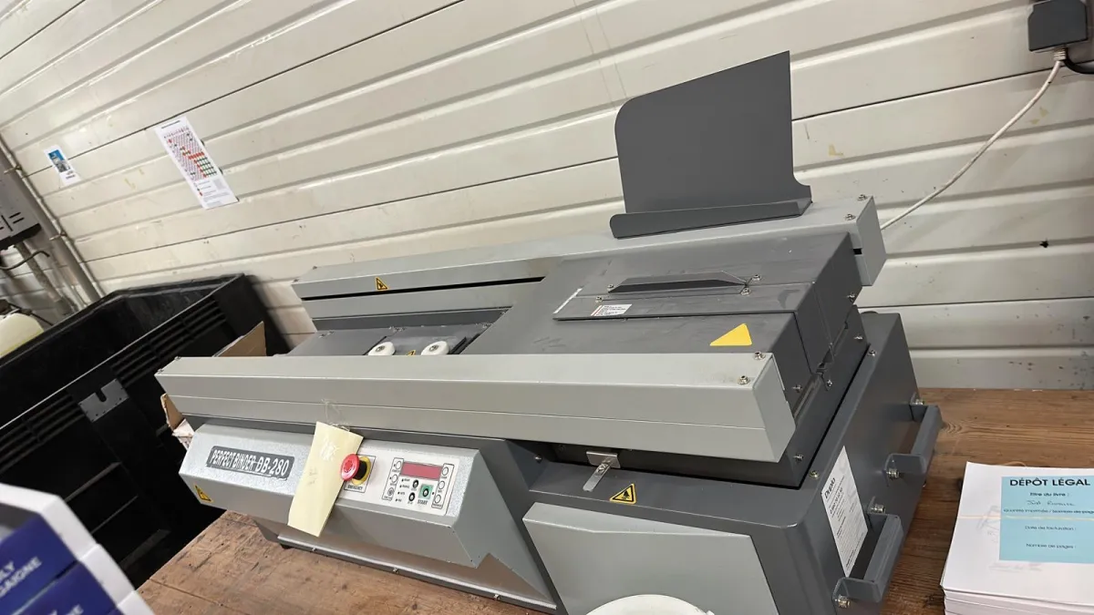 DUPLO DB 280 Perfect binding