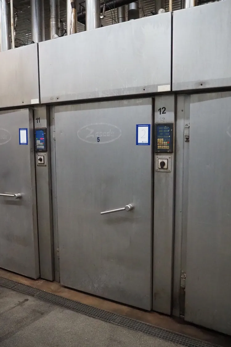 Zasada smoke chamber for 3 trolleys, 2 doors, insi
