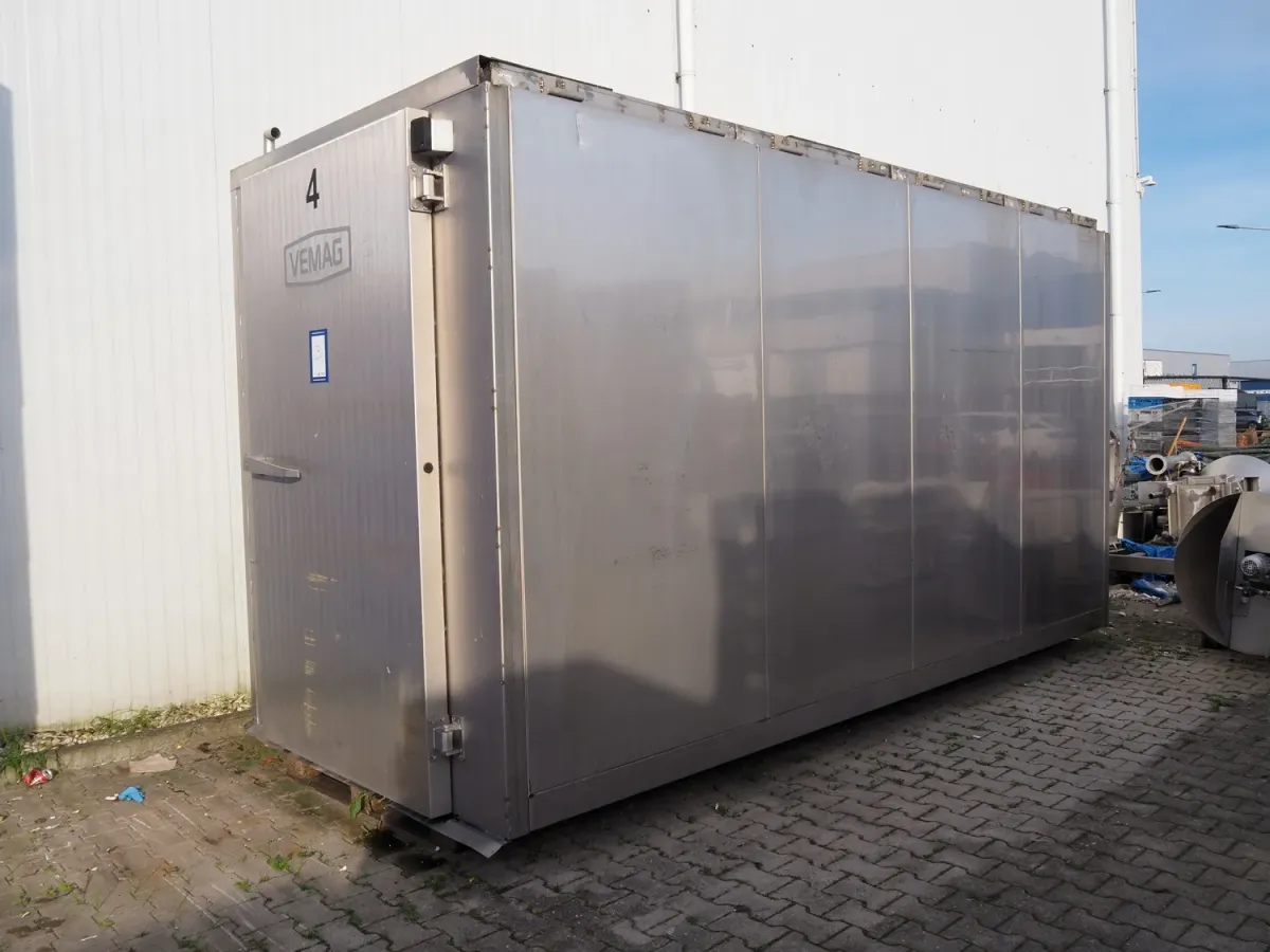 Vemag AEROMAT smoke chamber for 4 trolleys with co