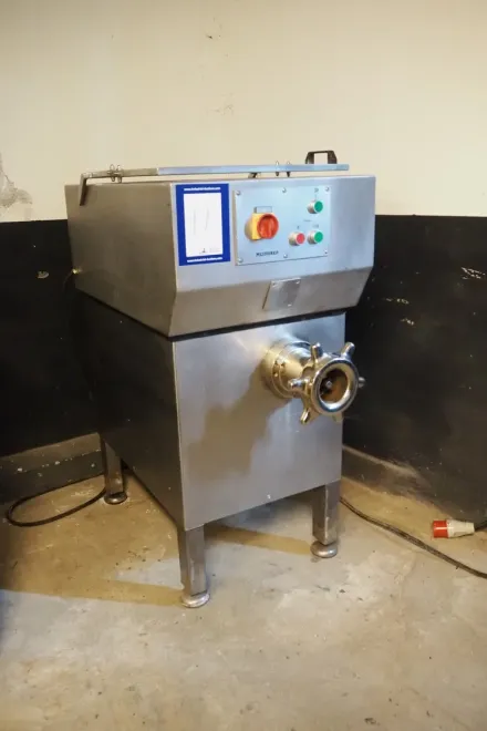 Meissner . Kg. Meissner GmbH. & CO. KG. mixer-grinder, type: AM-1 – RESALE