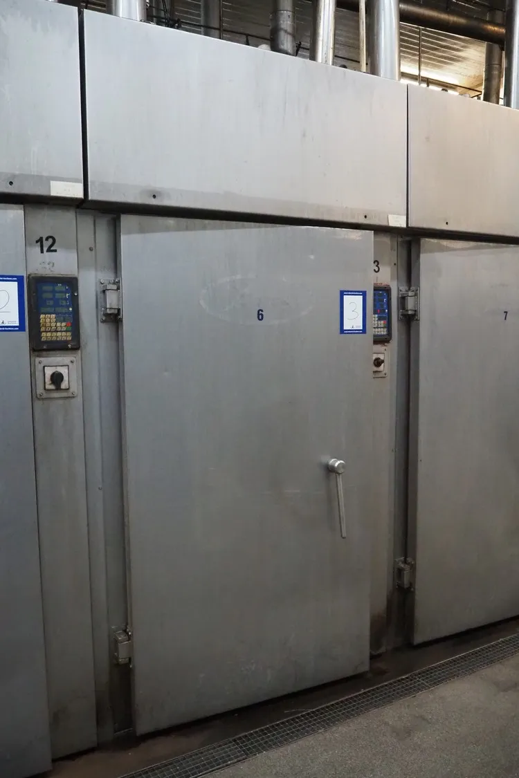 Zasada smoke chamber for 3 trolleys, 2 doors, insi