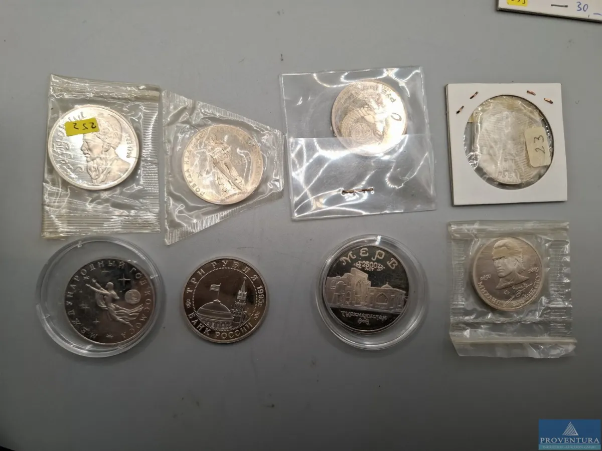 Umlaufmünzen UdSSR 4x 1 Rubel 1x 3 Rubel Russland