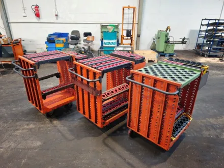 fahrbar Werkzeugwechselwagen – RESALE