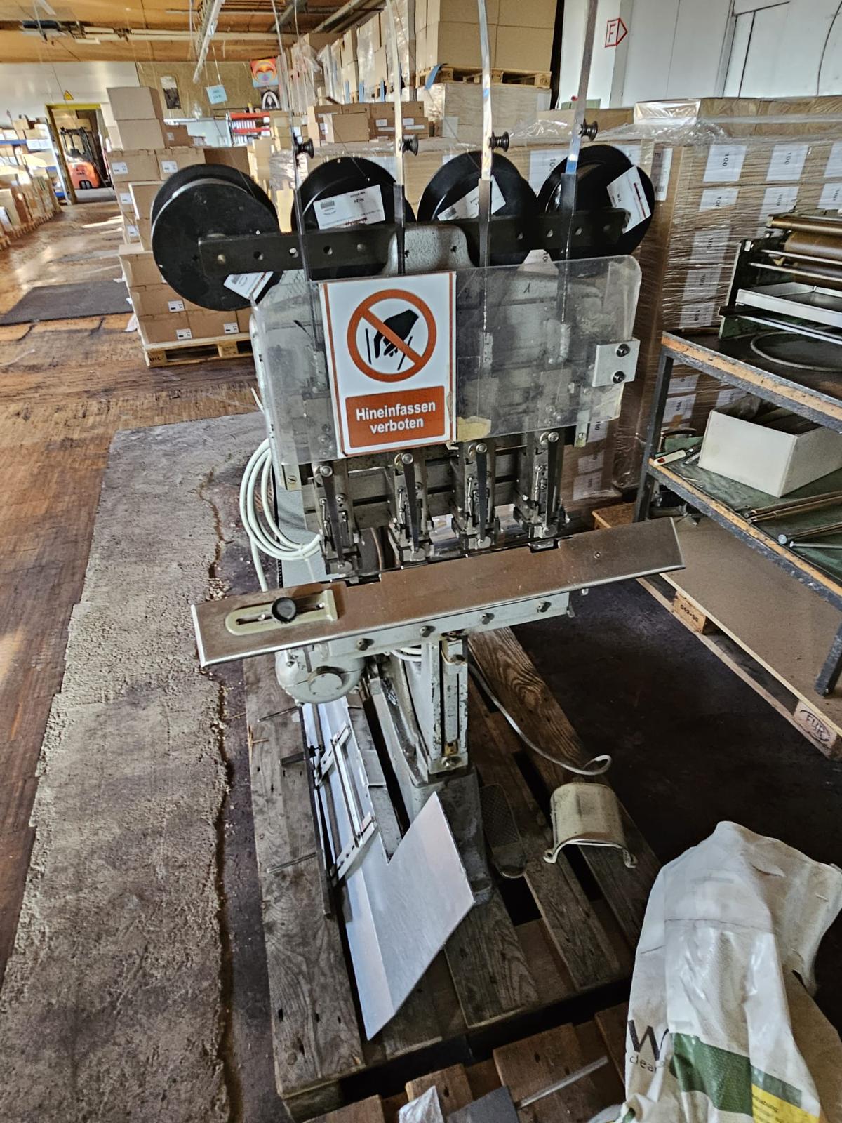 Boston Monotype 4 head stitching machine BOSTON Stitching machine