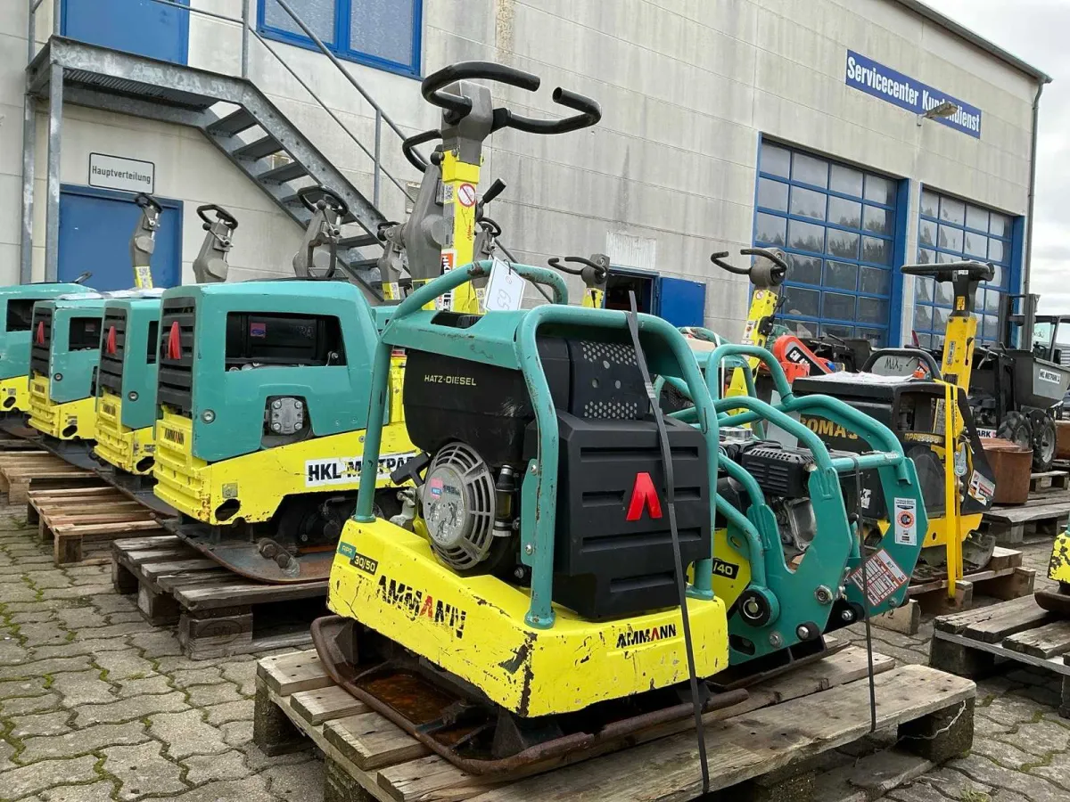 AMMANN - 2021 - APR 30/50 - Compacteurs à plaques
