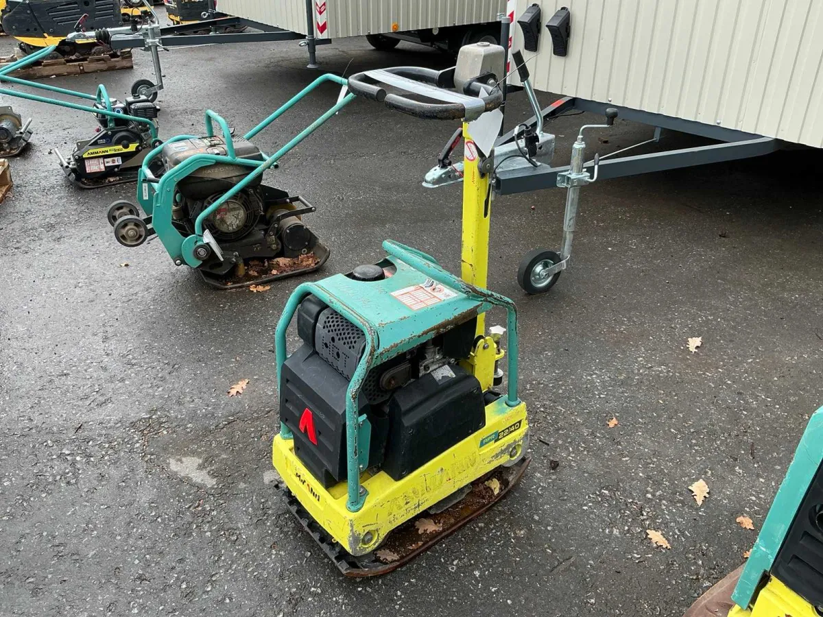 AMMANN 22/40 Compacteur de panneaux 2021