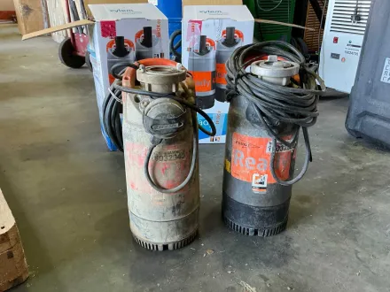 FLYGT - READY 4 & 8 - Schmutzwasserpumpen (2x) – RESALE