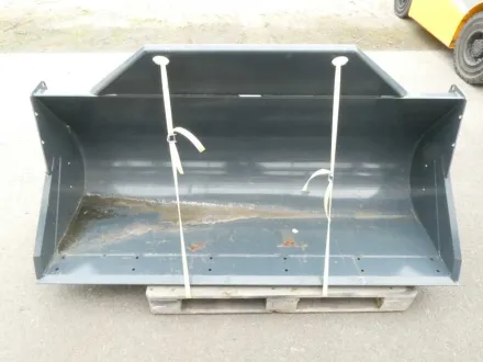 MERLO ERDSCHAUFEL 550L 1840MM Schaufel – RESALE