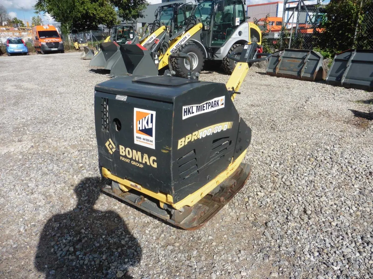 Plaque vibratoire BOMAG BPR 100/80