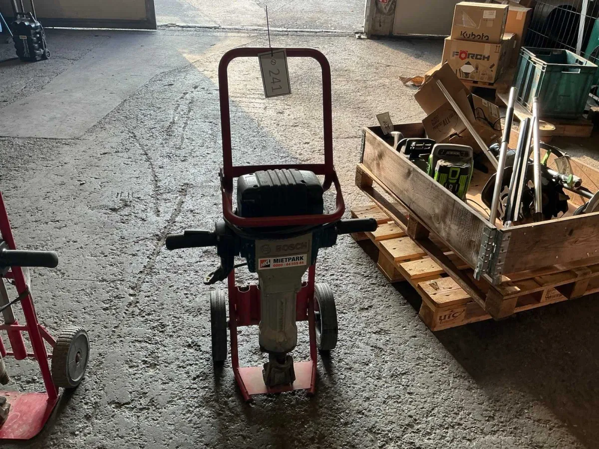 BOSCH GSH 27VC Abbruchhammer