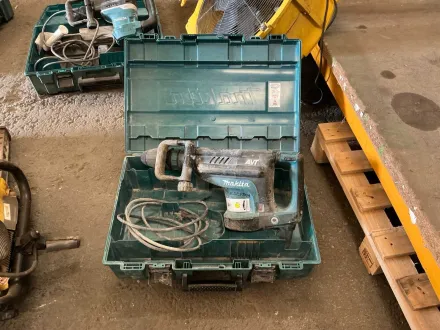 MAKITA HM1213C Abbruchhammer – RESALE