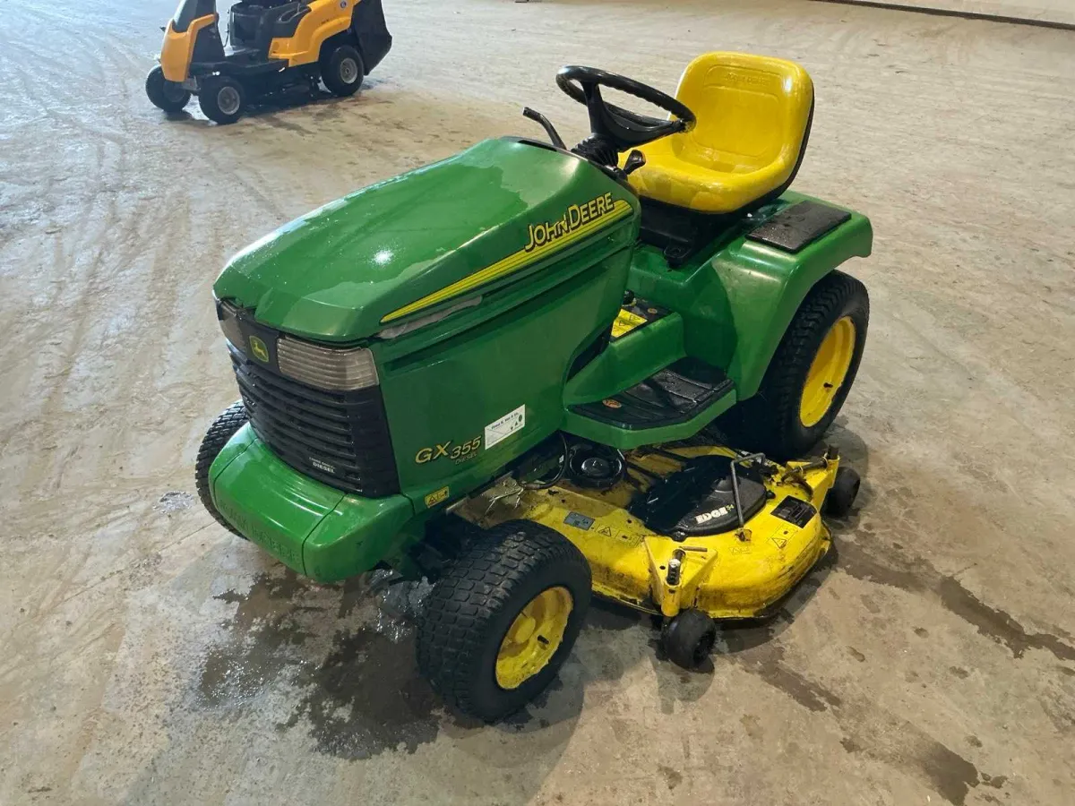 Tracteur de pelouse diesel John Deere GX 355