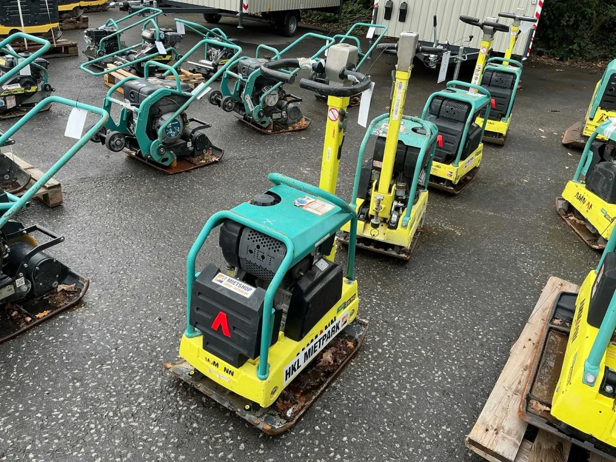 AMMANN 22/40 Compacteur de panneaux 2021