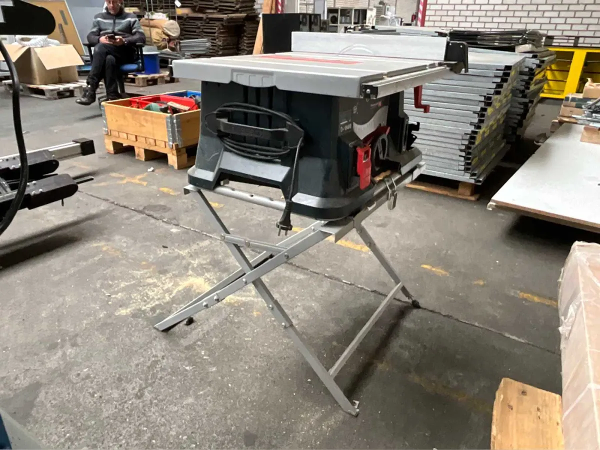 Bosch Professional GTS 635-216 Tischkreissäge