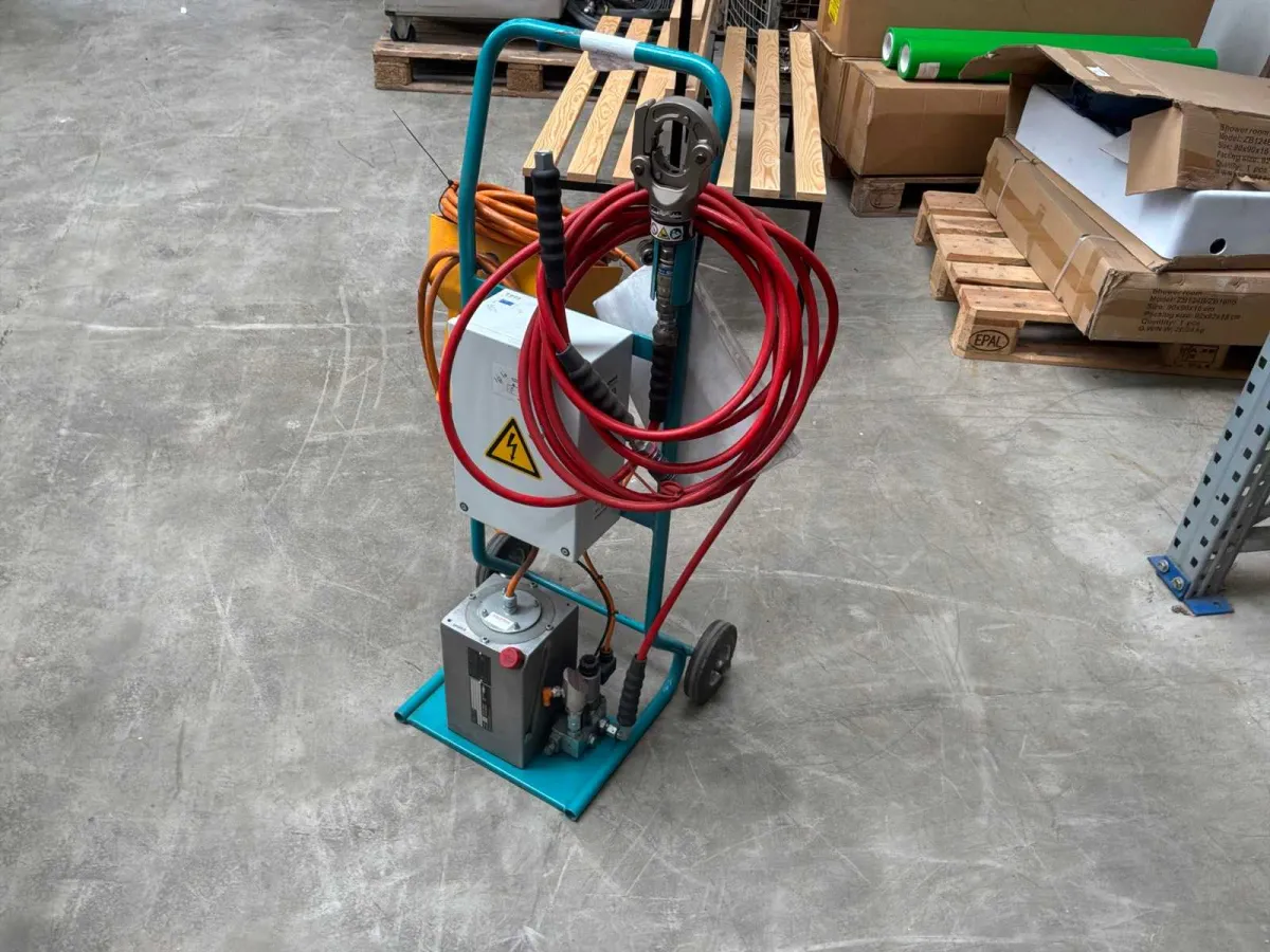 2020 Weitkowitz Sonder/400 Electro-Hydraulic Press Installation