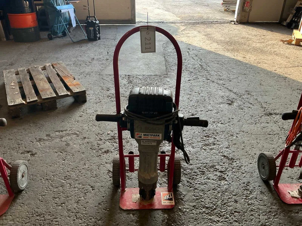 BOSCH GSH 27VC Abbruchhammer