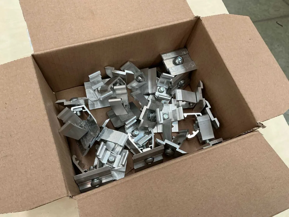 (x200) WURTH Central Staples (kit x accessoires) - (RÉF : 4005186)