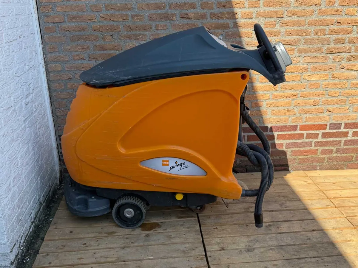 Taski Swingo - 1255 - Self-propelled sweeper