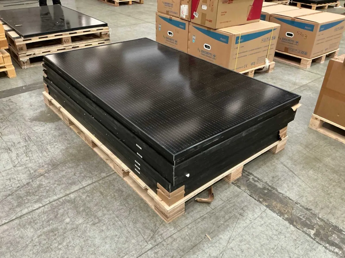 (x50) JA SOLAR JAM60S21-370/MR PV Module (RÉF : 4005494)