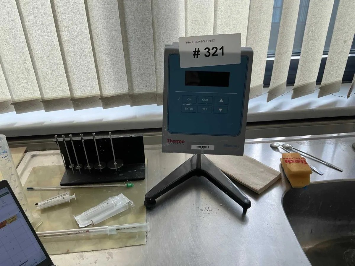 Thermo Scientific Haake Rotationsviskosimeter mit Stativ