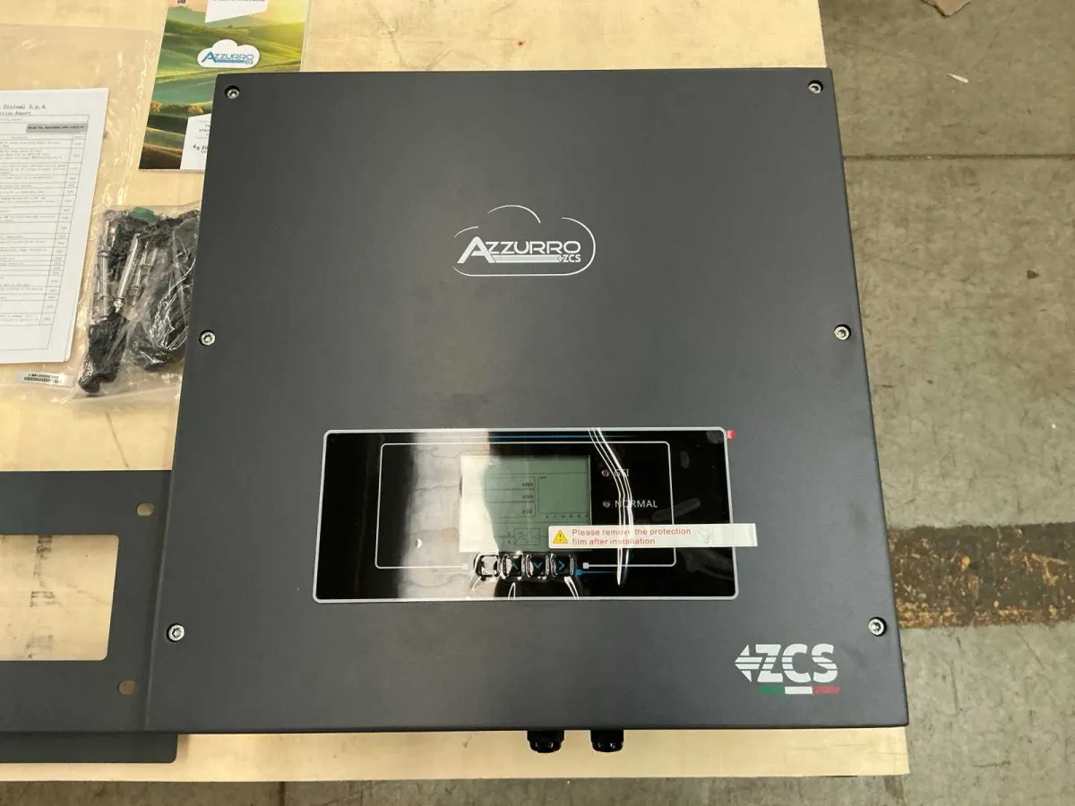 (X4) Onduleur à chaîne triphasé ZCS AZZURRO 3PH 11KTL V1 (RÉF : 4005384)