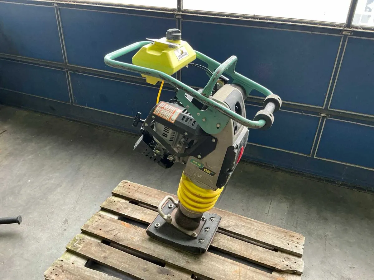 AMMANN - 2021 - ATR 68P - Hammer/Stampfer