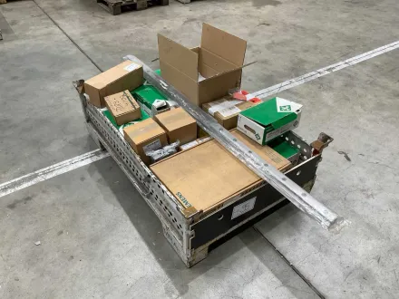 u.a. INA, SIEMENS, FESTO - Konvolut Ersatzteile – RESALE