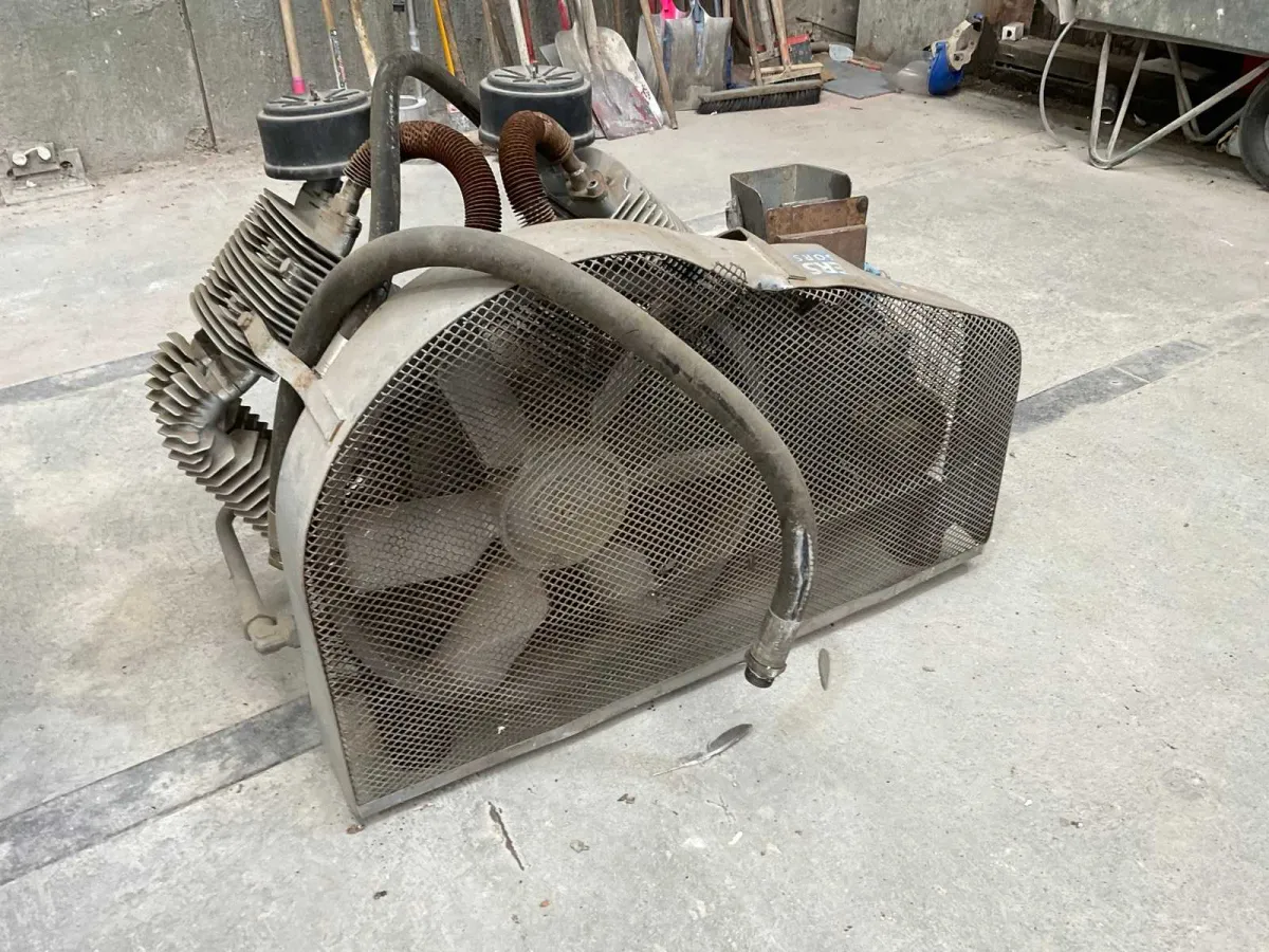 1995 Creemers ZKT 1250 Kolbenkompressor