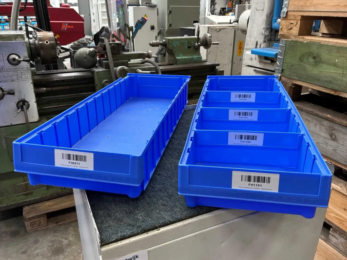 Warehouse bin (60x)