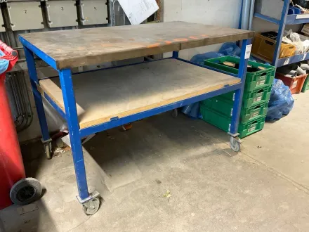 Arbeitstisch – RESALE