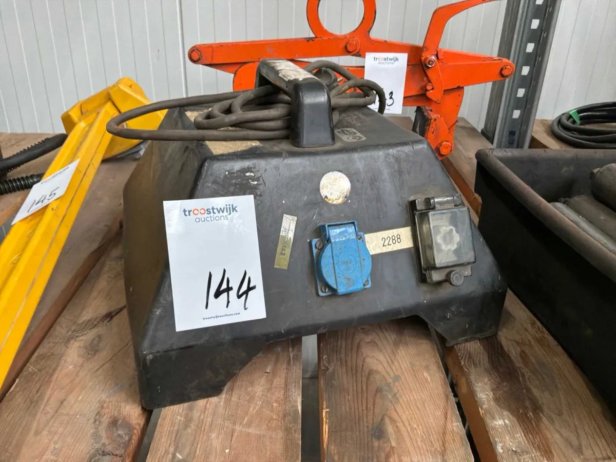 Transformateur d’isolement GIFAS-Electric TYP 3300