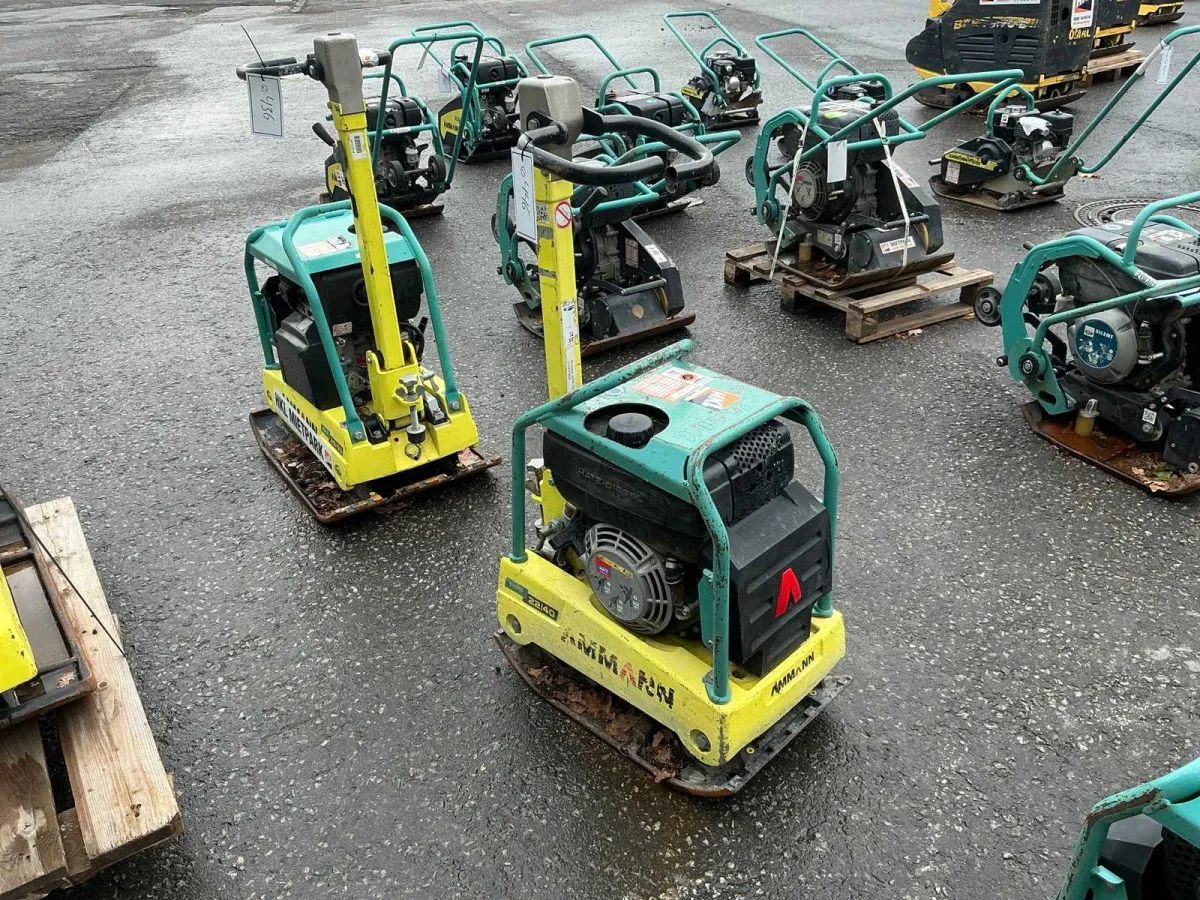 AMMANN 22/40 Compacteur de panneaux 2021