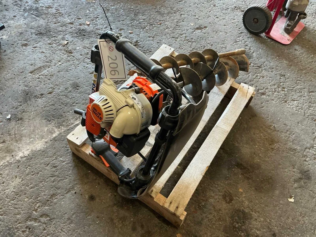 STIHL - BT 130 - Erdbohrer