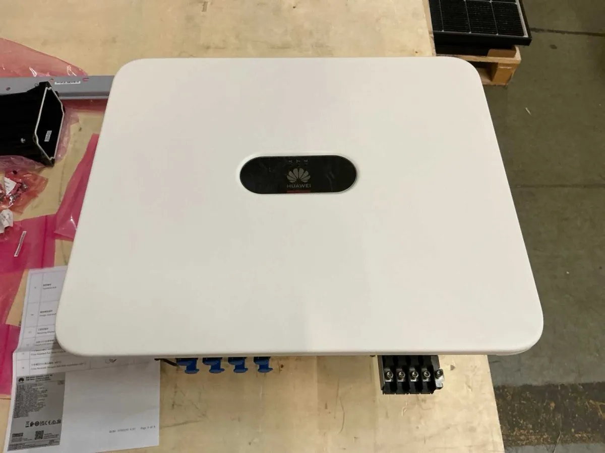 (x15) HUAWEI SUN2000-17KTL-M5 Onduleur - Triphasé (pas Wi-fi) - (RÉF : 4005445)