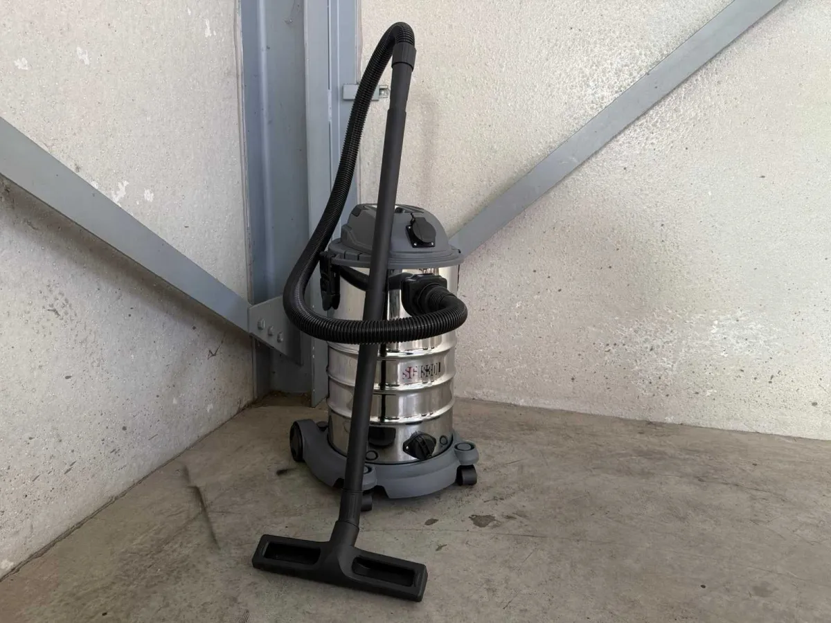 Stahlgruppe 30-Liter-Industrie-Nass-/Trockenstaubsauger