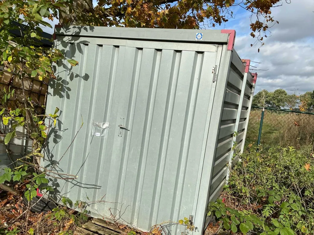 Abnehmbarer Container