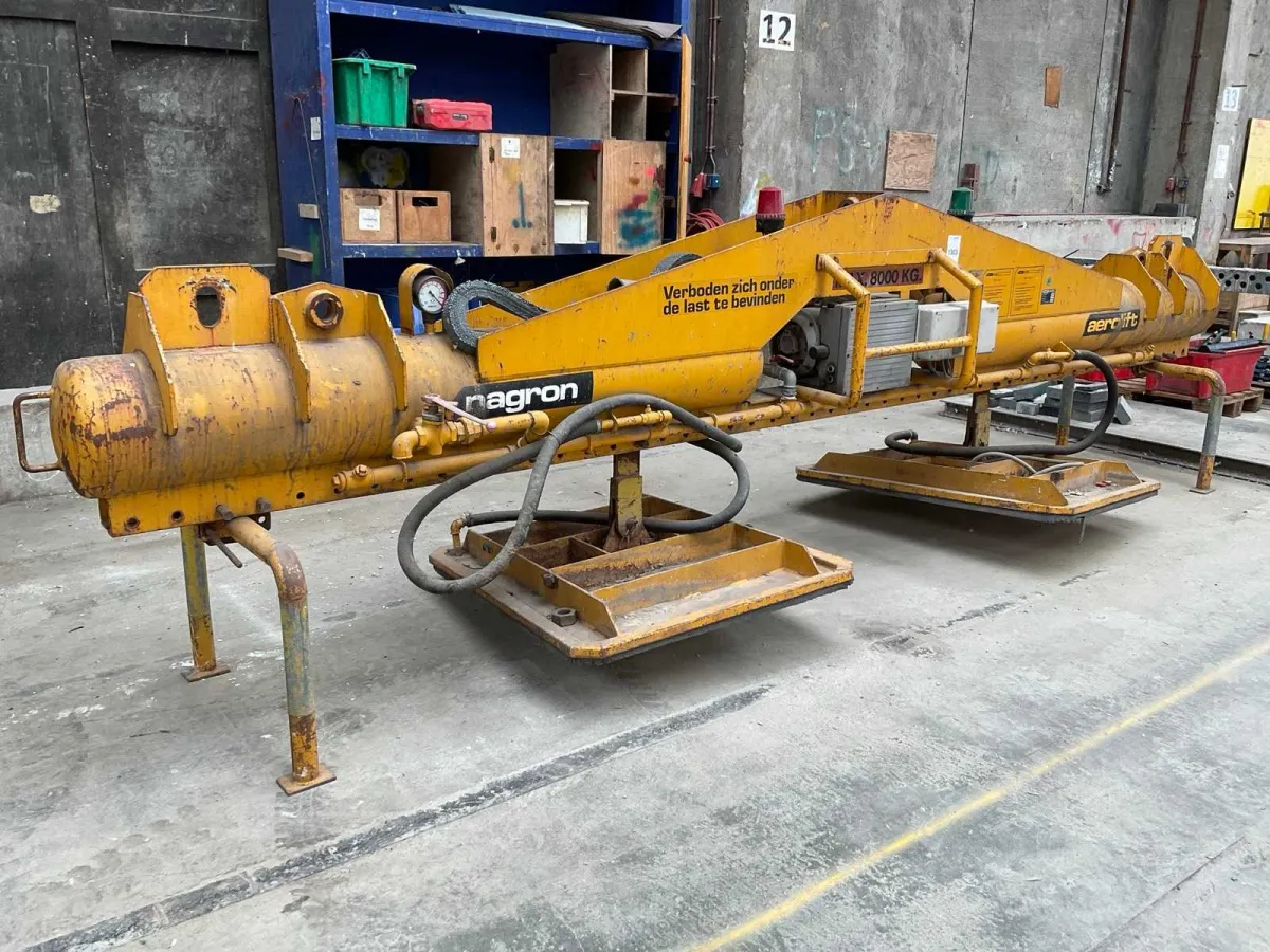 1989 Aerolift Nagron 80 E Vacuum lifter