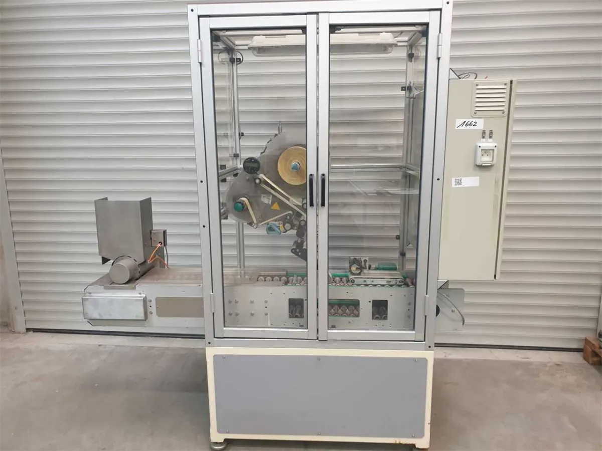 MGA // AVERY - Automatic Labeling Machine