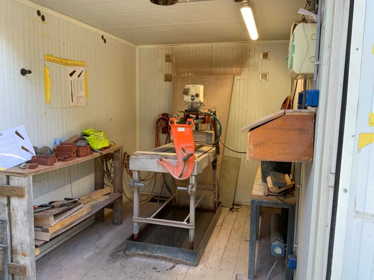2014 Van Voorden Aluma Bridge Sägemaschine im Seecontainer