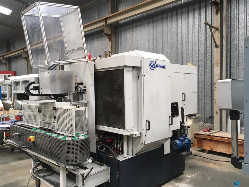 SAMPUTENSILI S130 CNC Modul Zahnrad-Abwälzfräsmaschine - vertikal