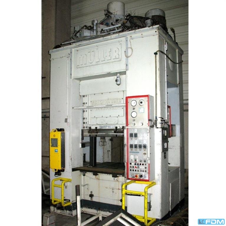MUELLER SDZ 250/200.3.1 (UVV) hydraulische Doppelständer (zieh) presse