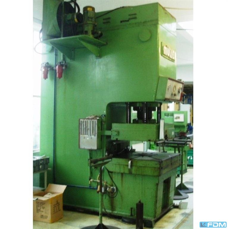 MUELLER CD 160.20.2 (UVV) hydraulische Einständer (zieh) presse