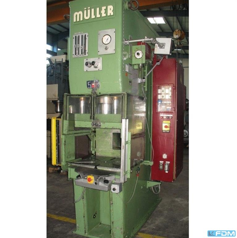 MUELLER CD 100.11.30 (UVV) hydraulische Einständer (zieh) presse