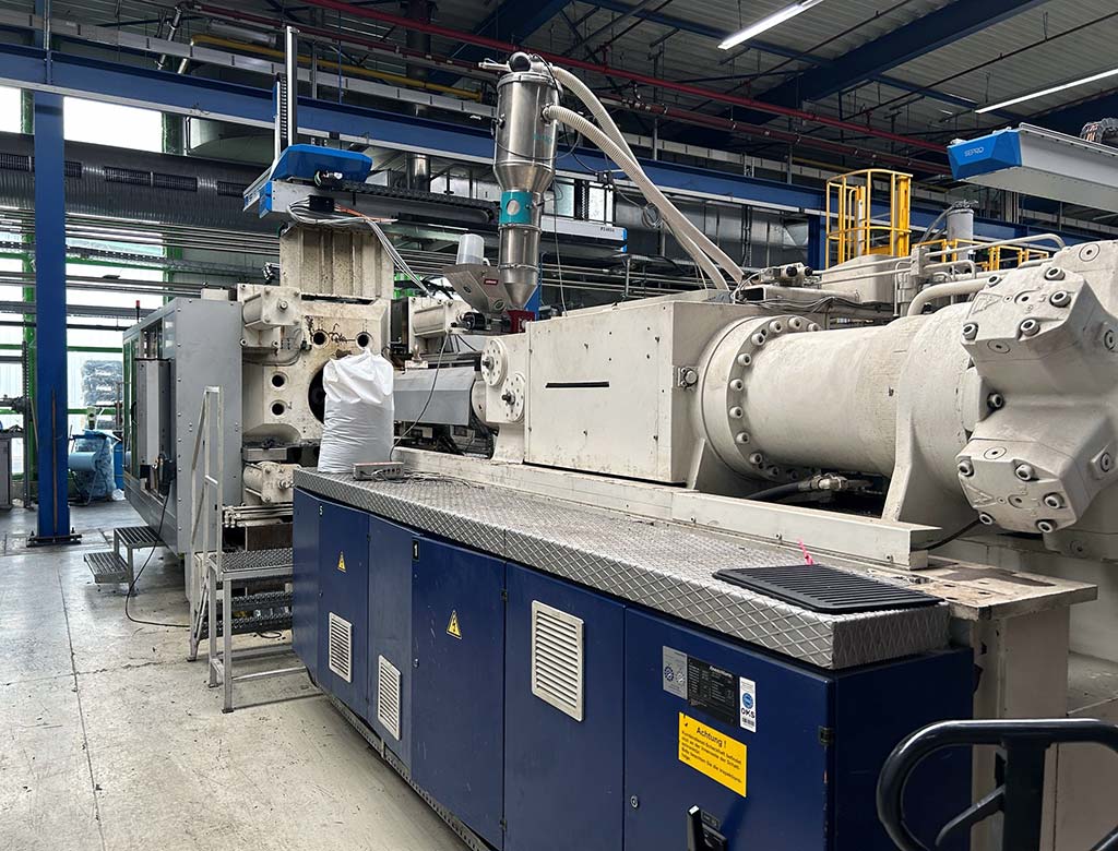 Krauss Maffei 800-5700 MC Spritzgießmaschine