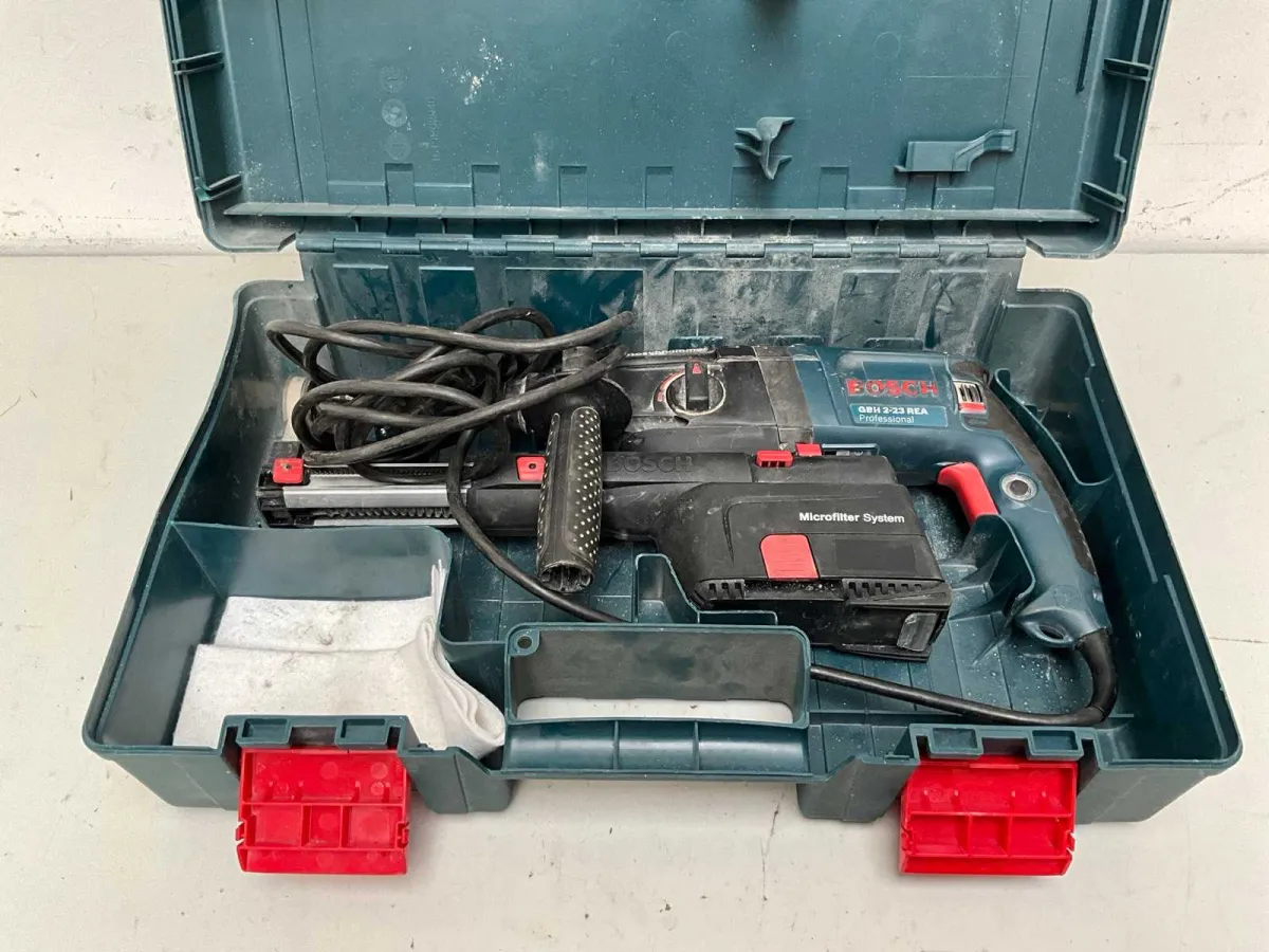 Taladro de impacto Bosch GBH 2-23 FGD