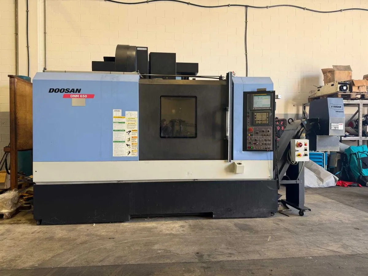 Centro de Mecanizado CNC DOOSAN DNM 650