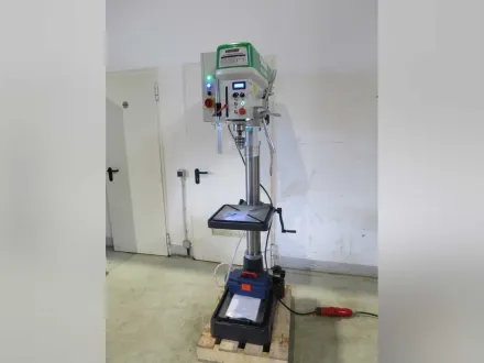 HUVEMA HU 32 VP 4 Säulenbohrmaschine – RESALE
