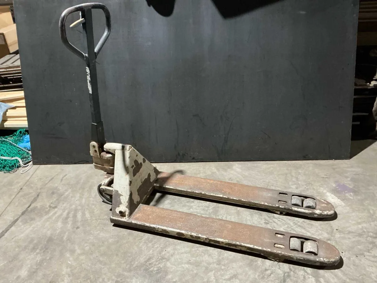 Handhydraulischer Palettenwagen