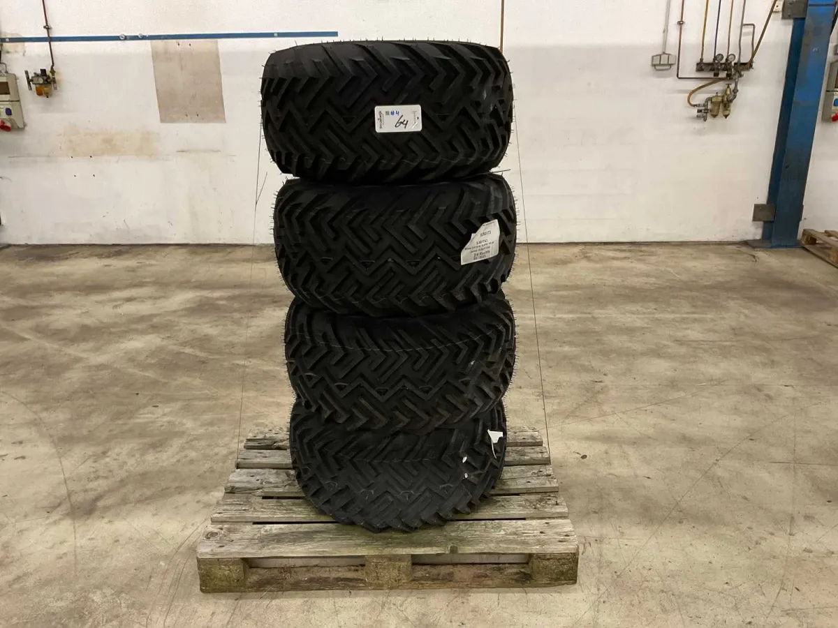 Mitas 31x15.50-15 Traction TR-06 Radlader Reifen mit Felgen (4x)