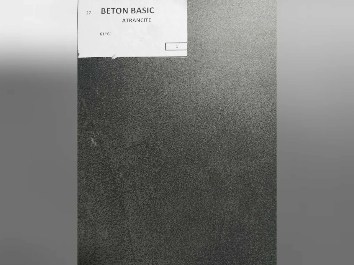 1027 TUILES ANTRACITE DE BASE BETON